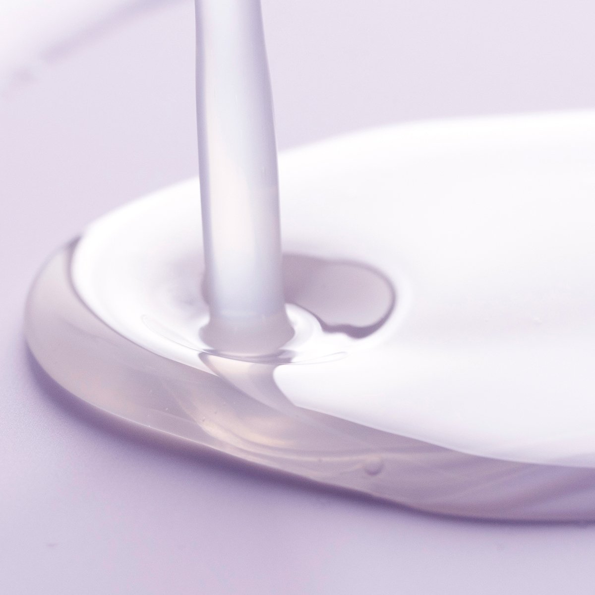 Tatcha The Camellia Cleansing Oil - Image 3