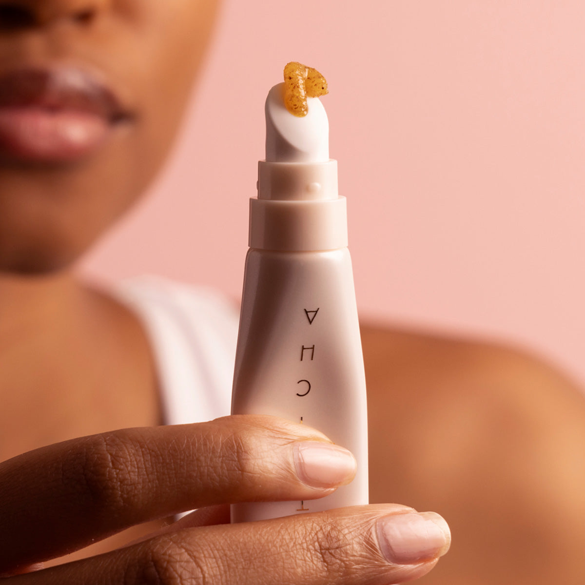 Tatcha The Kissu Lip Scrub - Image 6