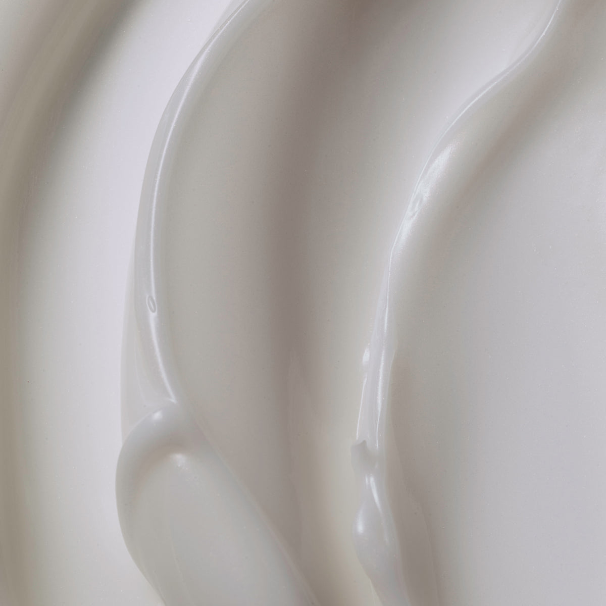 Tatcha The Water Cream - Image 9